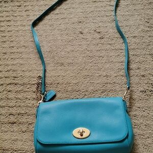 Coach blue crossbody purse like new